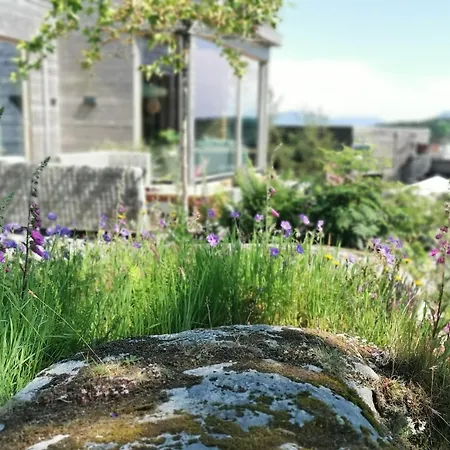 Fjordview Sanctuary Διαμέρισμα Nedstrand